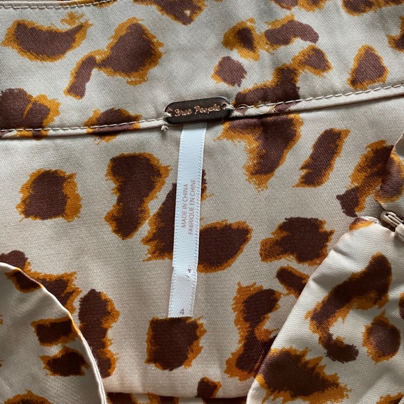 Free People leopard skirt - Picture 2 of 4